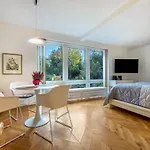 Appartement - App 1 *