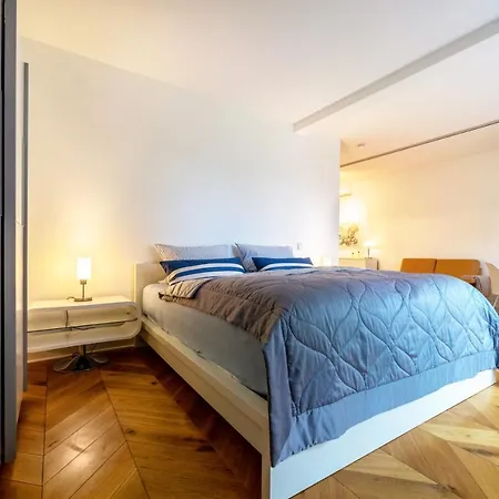 - App 1 Lägenhet Bleckede