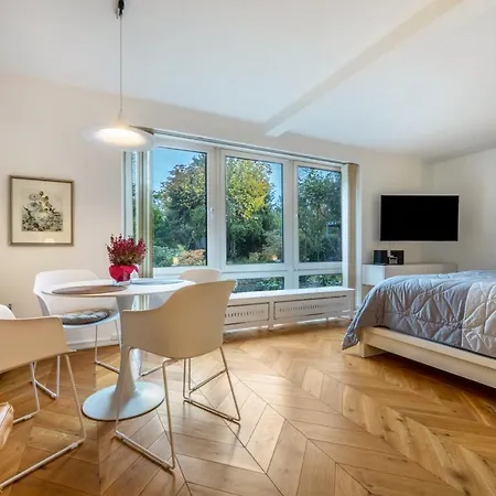 Apartment - App 1 *